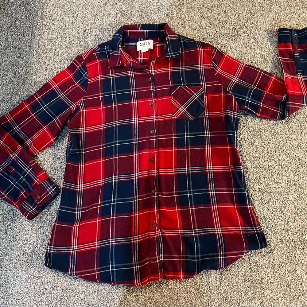 Dick’s Sporting Goods “Field and Stream” Flannel Shirt (Size XL!)